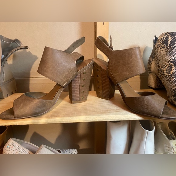 Indigo Rd. heels - Picture 2 of 5